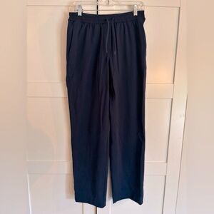 Lululemon Straight Leg Trouser Pull on Pant in Navy Blue Size Small Workwear